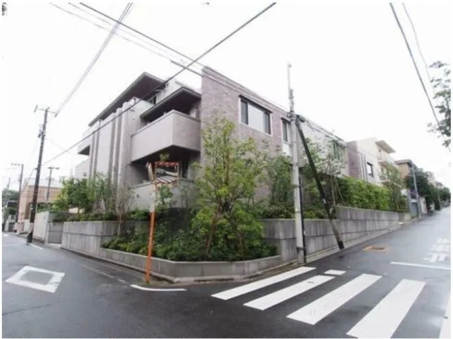 カーサドゥレイズ代々木上原 