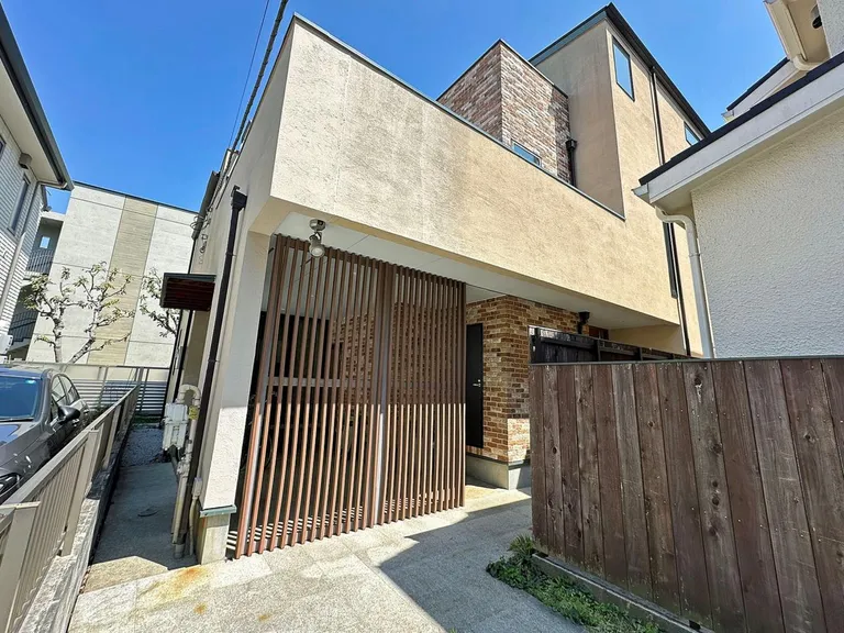 Casa Orca(Hakusan4-7-3) Building