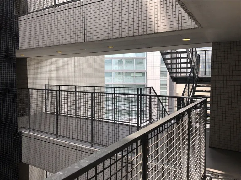 ホール