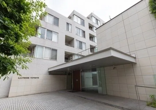ランテンヌ四谷 外観