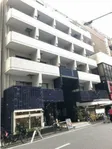 Lamiar Akasaka