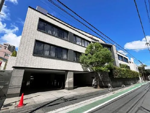 Palais Kagurazaka Building