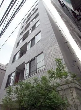 Open Residencia MinamiAoyama West Terrace Building