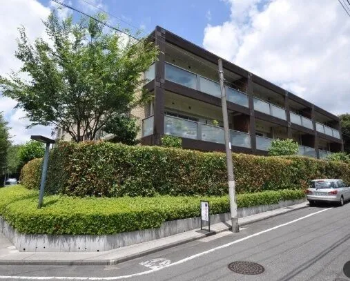 ガーデン東が丘East 外観