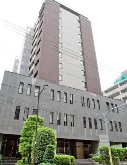 Marsh Field Yonbancho Building