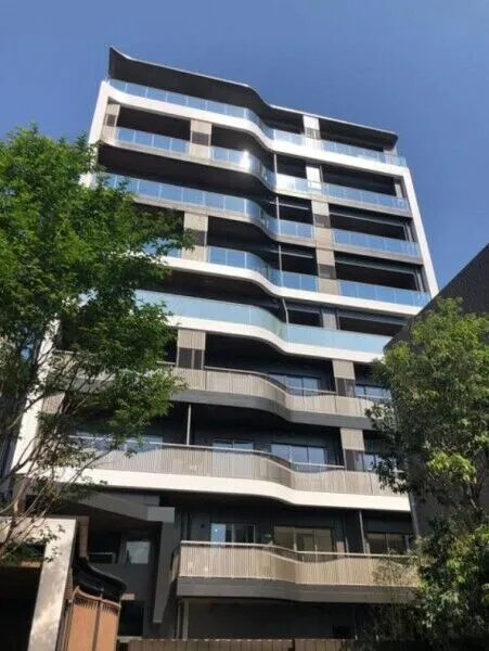 Park Court Minamiaoyama 3chome Building