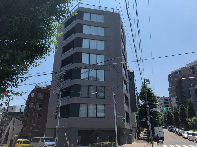 THE DOORS広尾 外観