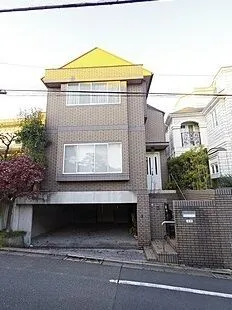 Kakinokizaka 1chome House(Kakinokizaka1-24-10) Building