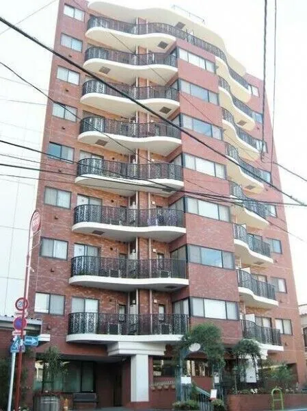 マーヴェラスガーデンコート 外観