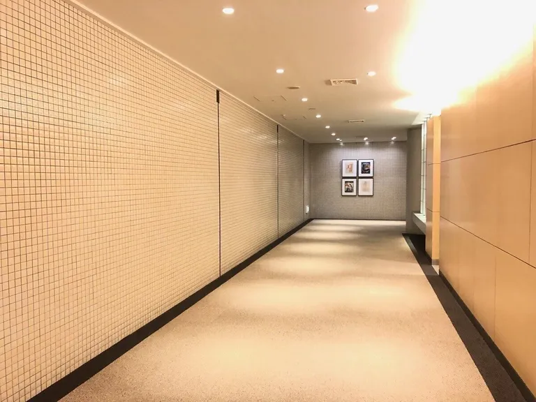 ホール