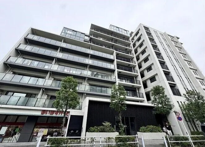 スカイティアラ　イースト 外観