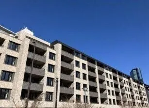 Brillia Meguroohashi  Building