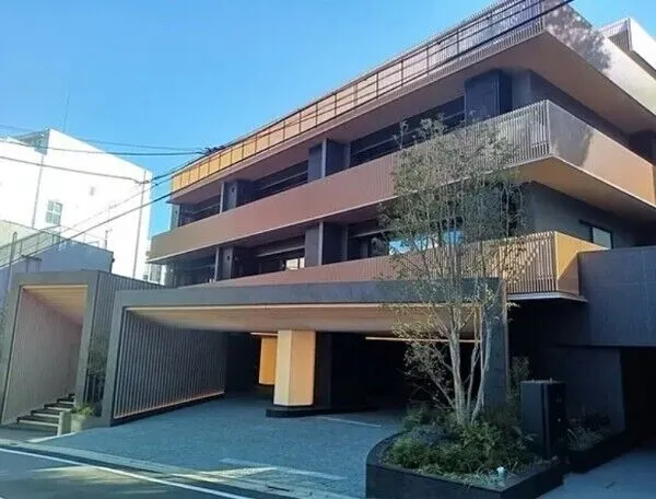 The Park House Gran Kamiyamacho Building