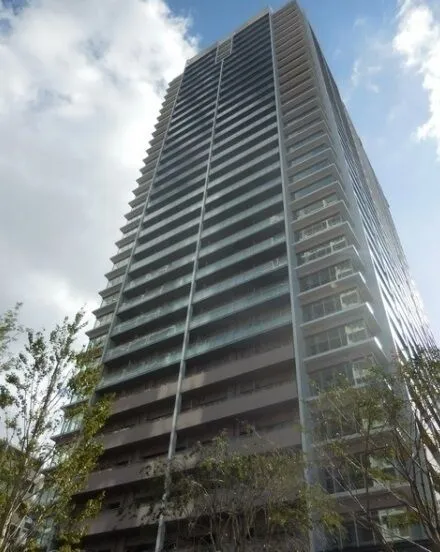 Branz Tower Shibaura Building