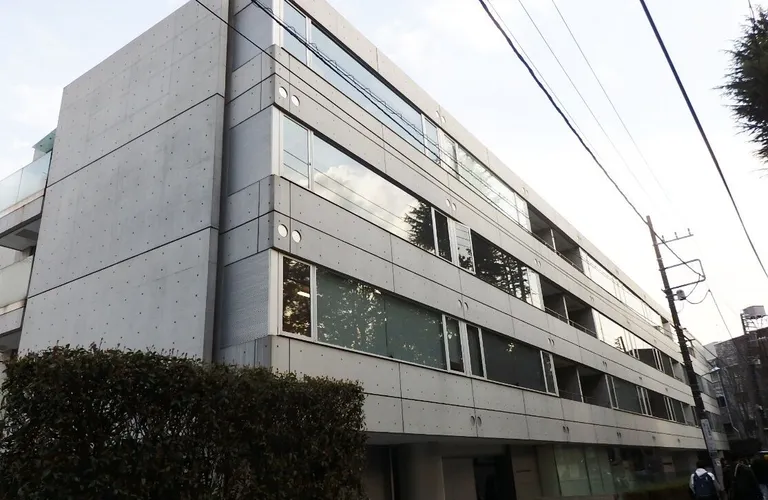 クエストコート原宿 外観