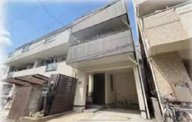 Nakamachi house 