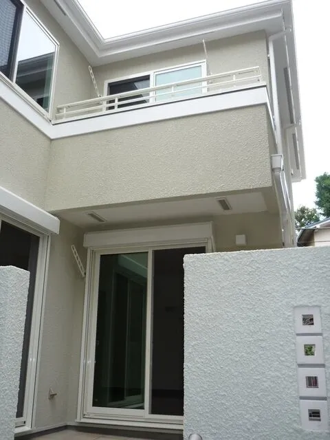 Maple Court #A (Nishiazabu 2-18-2) Building