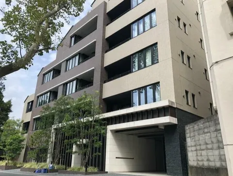 Open Residencia Takanawadai Building