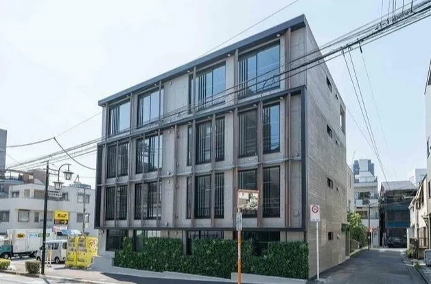 est Largo SHIBUYA 