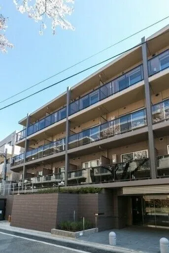 Lacras Nakanofujimicho Building