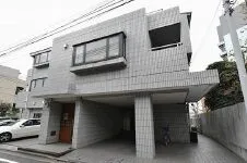 Ikedayama Kay & Kay West Building