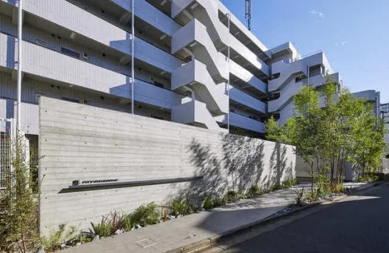PATH Nakarokugo Building