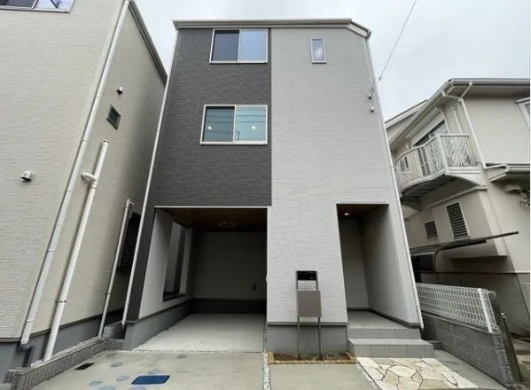 Kolet Yokohamatomiokanishi(Tomiokanishi2-45-15-1) Building