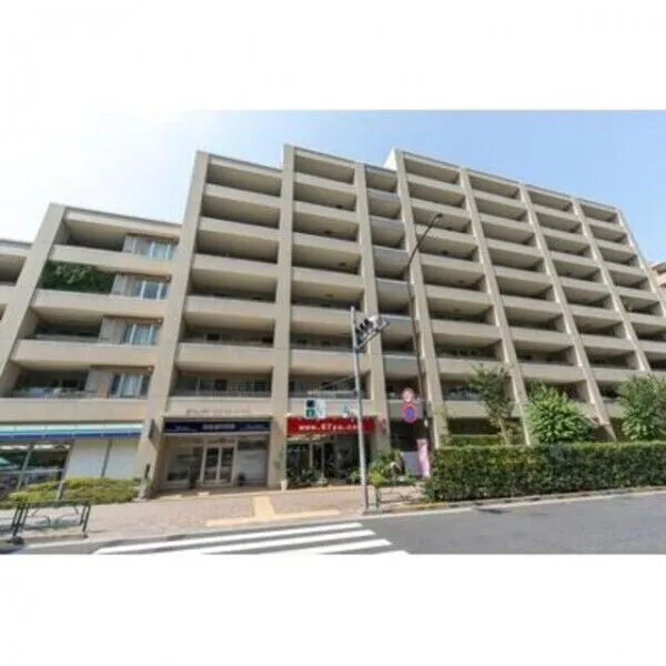 グランドテラス新宿 外観